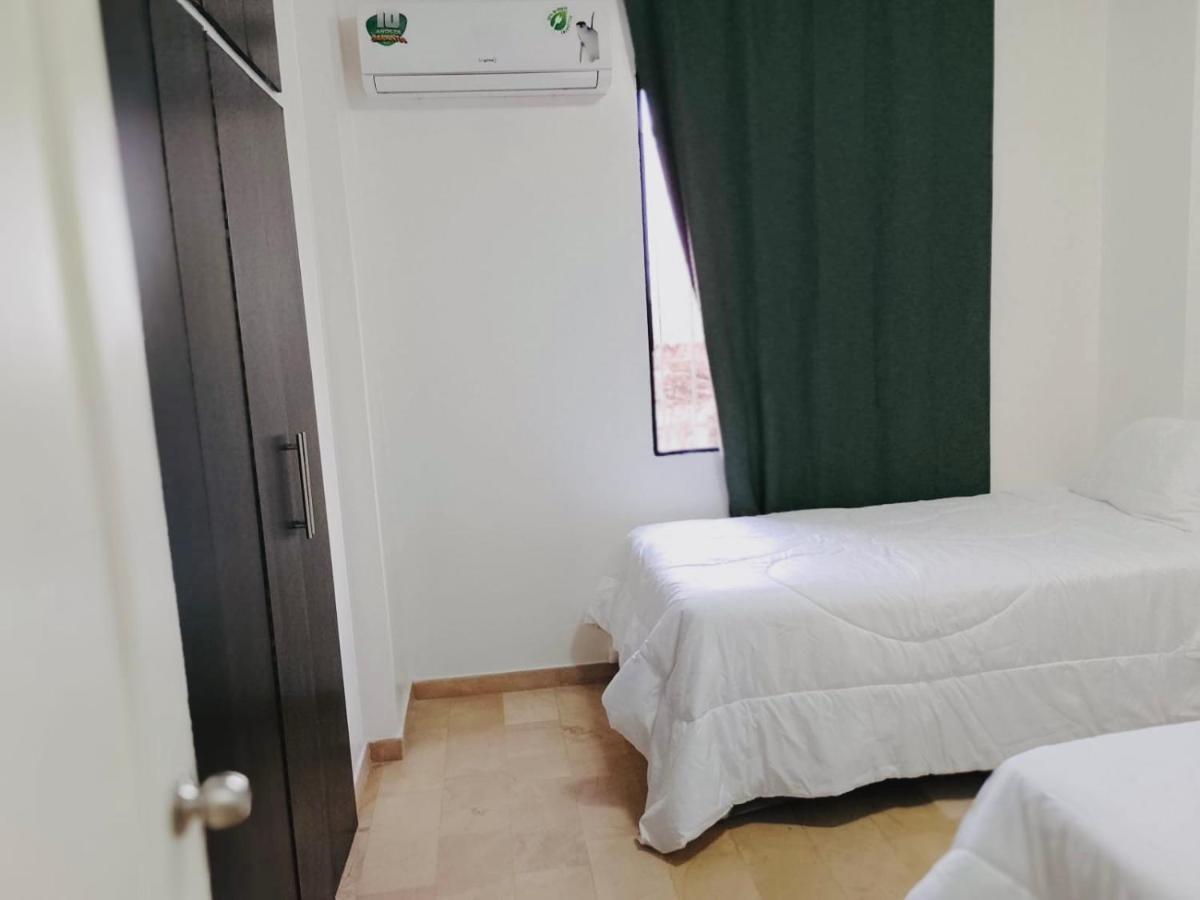 Large 2-Bedroom Apartment, Close To The American Consulate Guayaquil Dış mekan fotoğraf
